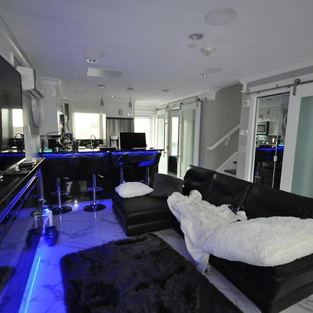 Beautiful Bright 3 Bed Townhouse Apartment Vancouver Exterior foto