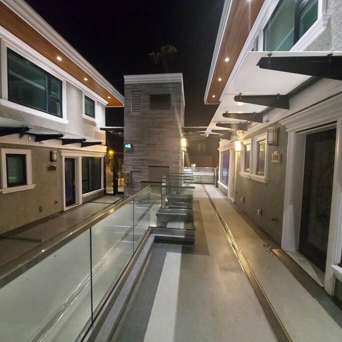 Beautiful Bright 3 Bed Townhouse Apartment Vancouver Exterior foto